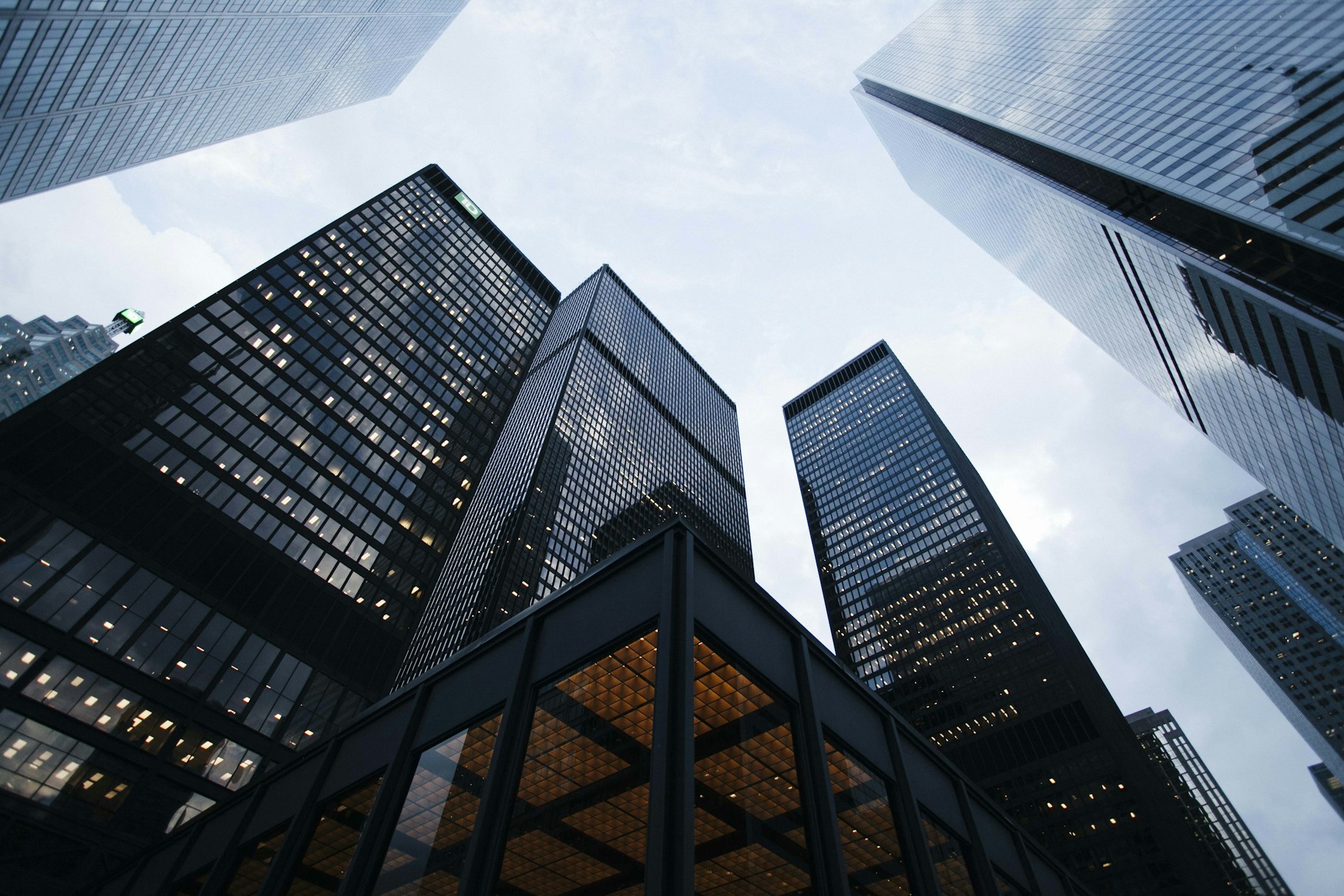 Modern financial district showcasing institutional-grade renewable energy investment opportunities